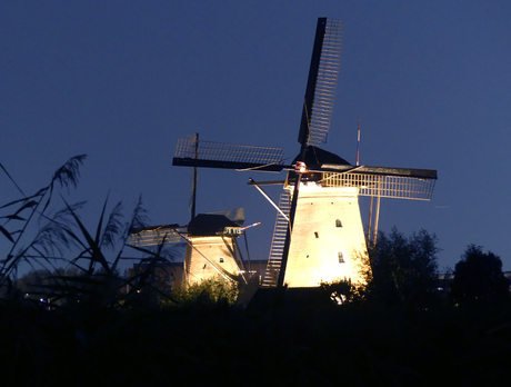 verlichte molens kinderdijk