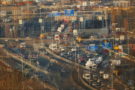 zuidelijke ringweg in Groningen..................... 