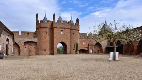 kasteel Doornenburg 4