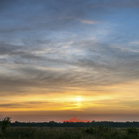 Vlak na zonsondergang