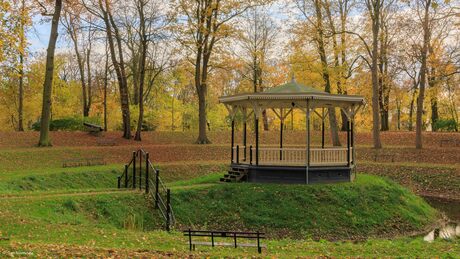 Muziektent in Park