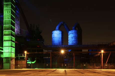 Landschaftspark Duisburg bij nacht