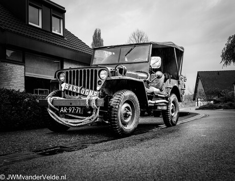 Zwart Wit Ford GPW Jeep uit WO2