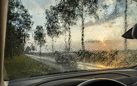There's rain on my windshield
