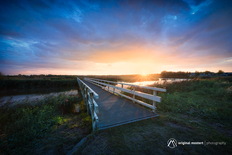 Brug naar de horizon...