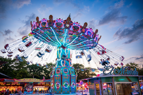 El Mundo, zweefmolen op de kermis in Oss