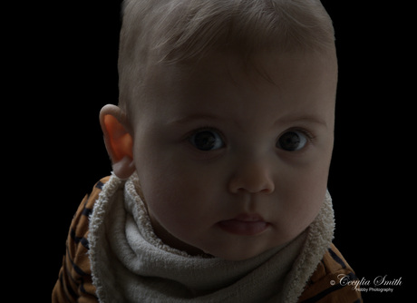 Portret van een baby 6mnd.