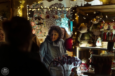 Come and see, darling