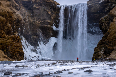 ~Alone at Skogafoss~