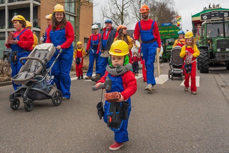 Carnavalisten in Millingen