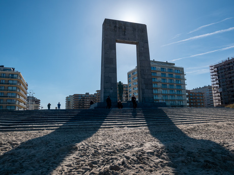 Schaduw over De Panne