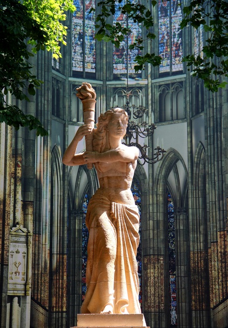 Vrouwen met de fakkel