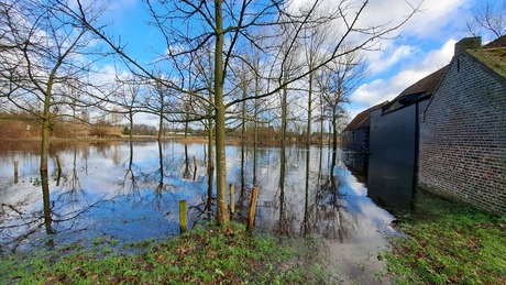 Hoog water bij de Collsewatermolen 