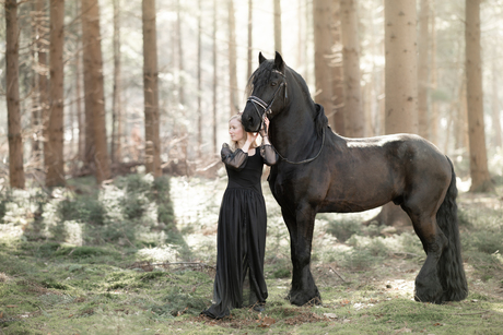 Black princess with horse 2