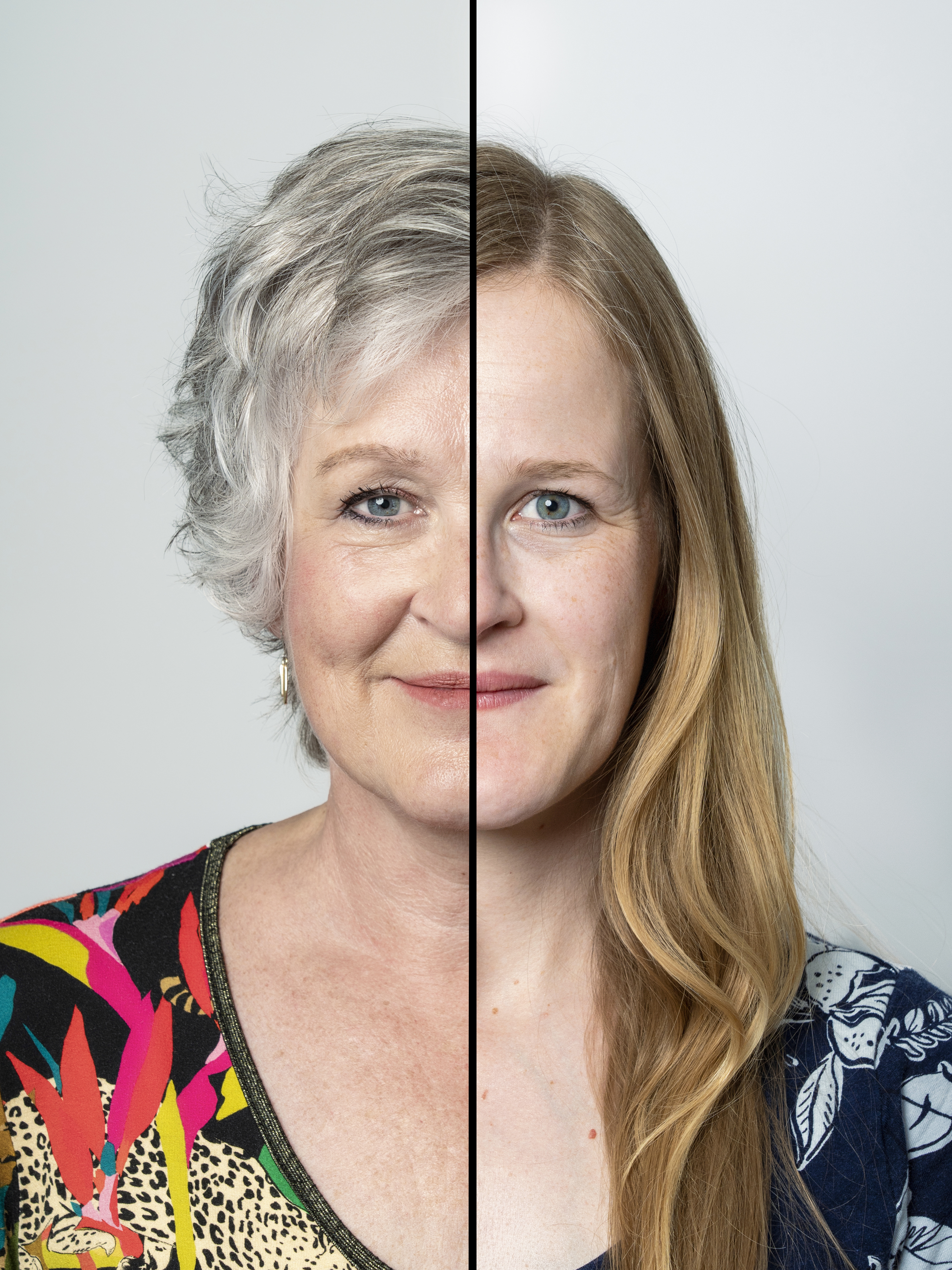 Dertig jaar verschil - Dertig jaar verschil gemonteerd in één beeld! Moeder van 64 met dochter van 34. Ik ben de moeder en had dit soort fotowerk al vaker bewonderd en ging - foto door Karin de Jonge op 05-12-2022 - locatie: Blerick, Venlo, Nederland - deze foto bevat: dubbelportret, portret, moeder en dochter, studioportret, combinatie, voorhoofd, neus, gezicht, wang, lip, glimlach, kin, wenkbrauw, oog, gezichtsuitdrukking