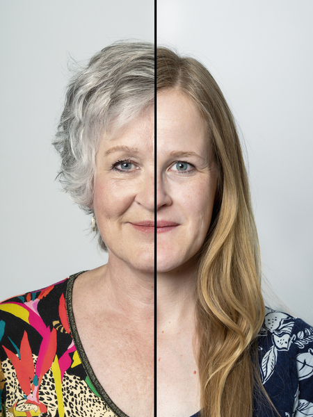 Dertig jaar verschil - Dertig jaar verschil gemonteerd in één beeld! Moeder van 64 met dochter van 34. Ik ben de moeder en had dit soort fotowerk al vaker bewonderd en ging - foto door Karin de Jonge op 05-12-2022 - locatie: Blerick, Venlo, Nederland - deze foto bevat: dubbelportret, portret, moeder en dochter, studioportret, combinatie, voorhoofd, neus, gezicht, wang, lip, glimlach, kin, wenkbrauw, oog, gezichtsuitdrukking