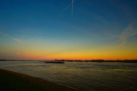 Heerlijke kleurovergang in de lucht