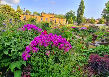 Villa Augustus (restaurant)