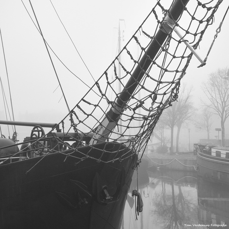 Oude schepen in het centrum van Leeuwarden