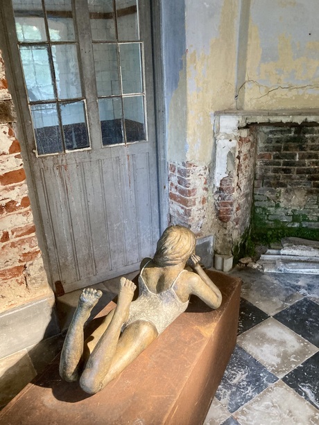 Chillen voor de haard