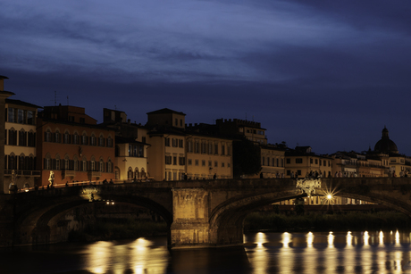 Firenze by night