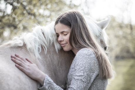 Roosmarijn en haar paard