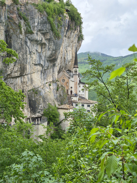 Santuario Madonna della Corona