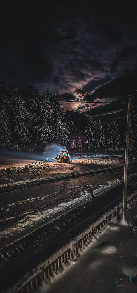 A working man in the winter field 