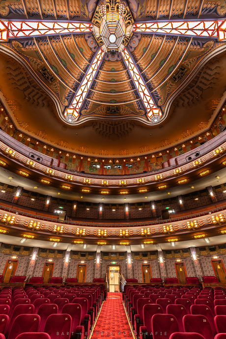 Tuschinski Theater