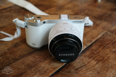Samsung NX300