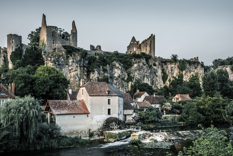 Angles-sur-l'Anglin