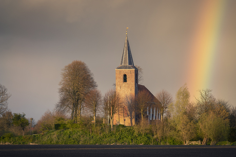 Eenum - kerk