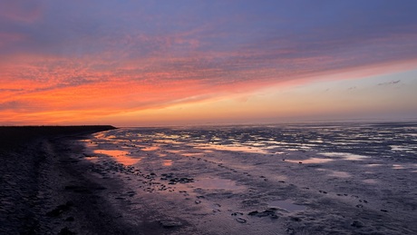 Zonsondergang Waddenzee  NH