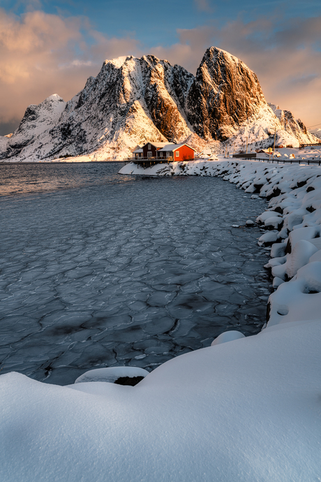 Hamnøy langs de bevroren kust