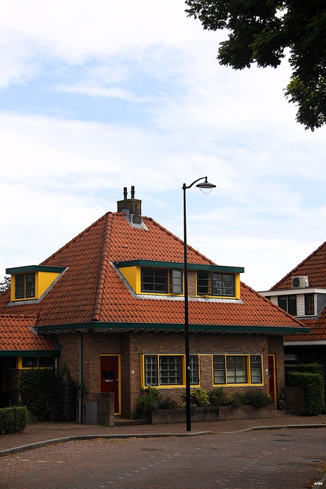 Het huis met de lantarenpaal 