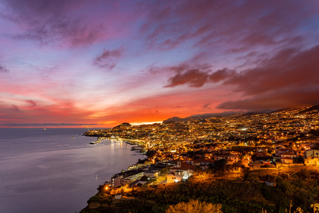 Zonsondergang met uitzicht op Funchal