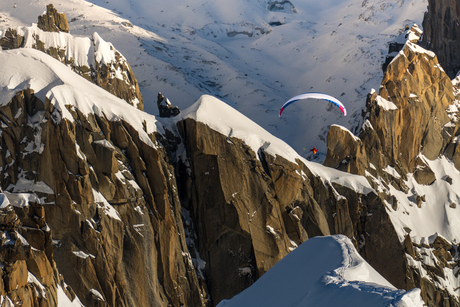 Paraglider op weg naar Chamonix