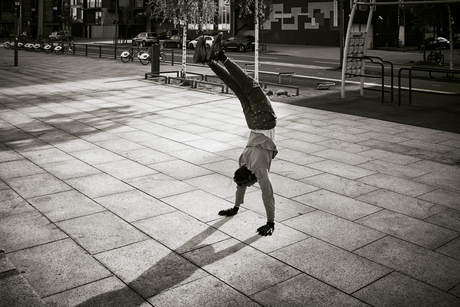 Op je handen staan, Antwerpen