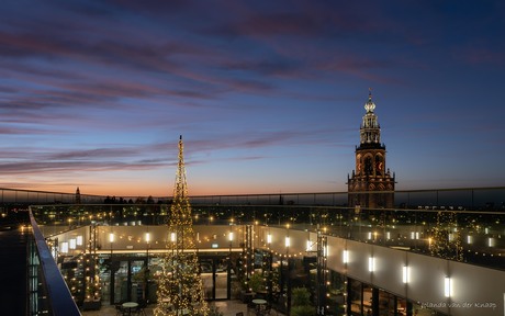 Blauwe uurtje na zonsondergang Forum in kerstsfeer