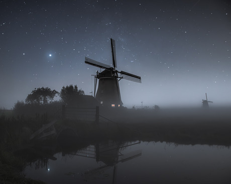 De polder in de nacht