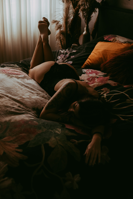 Avila Lama boudoir