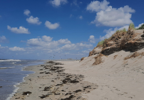 De Duinen afgekalfd.
