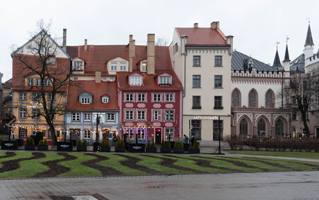 Schilderachtige huizen in Riga