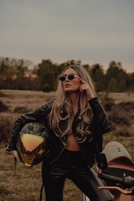 Motorgirl 🔥