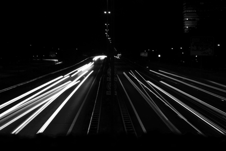 Lichtstrepen zonder kleur