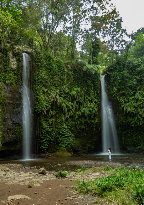 Waterfall Yarn Setukel