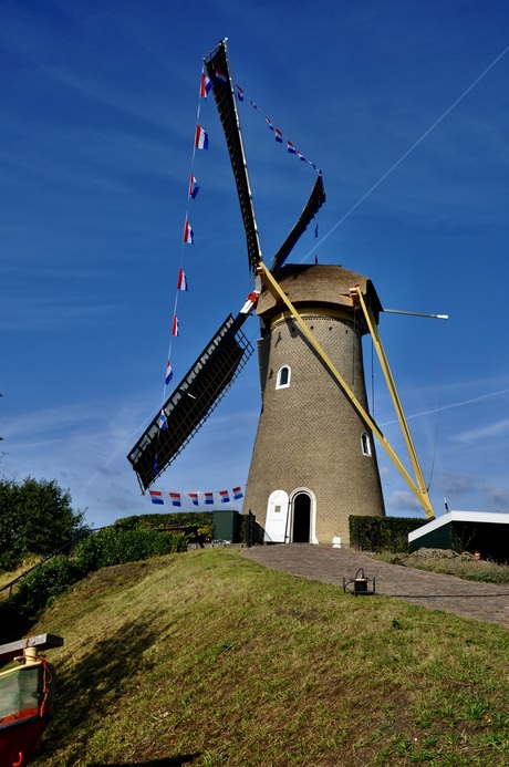 Monument De Eersteling 