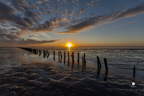 Zonsondergang wadden bij Ternaard 