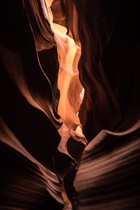 Antelope Canyon's lines