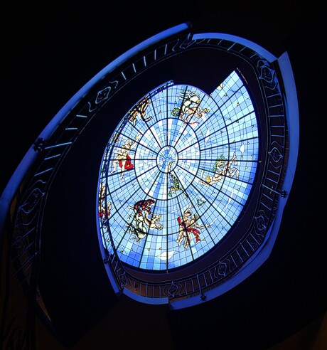 Recht onder de koepel 